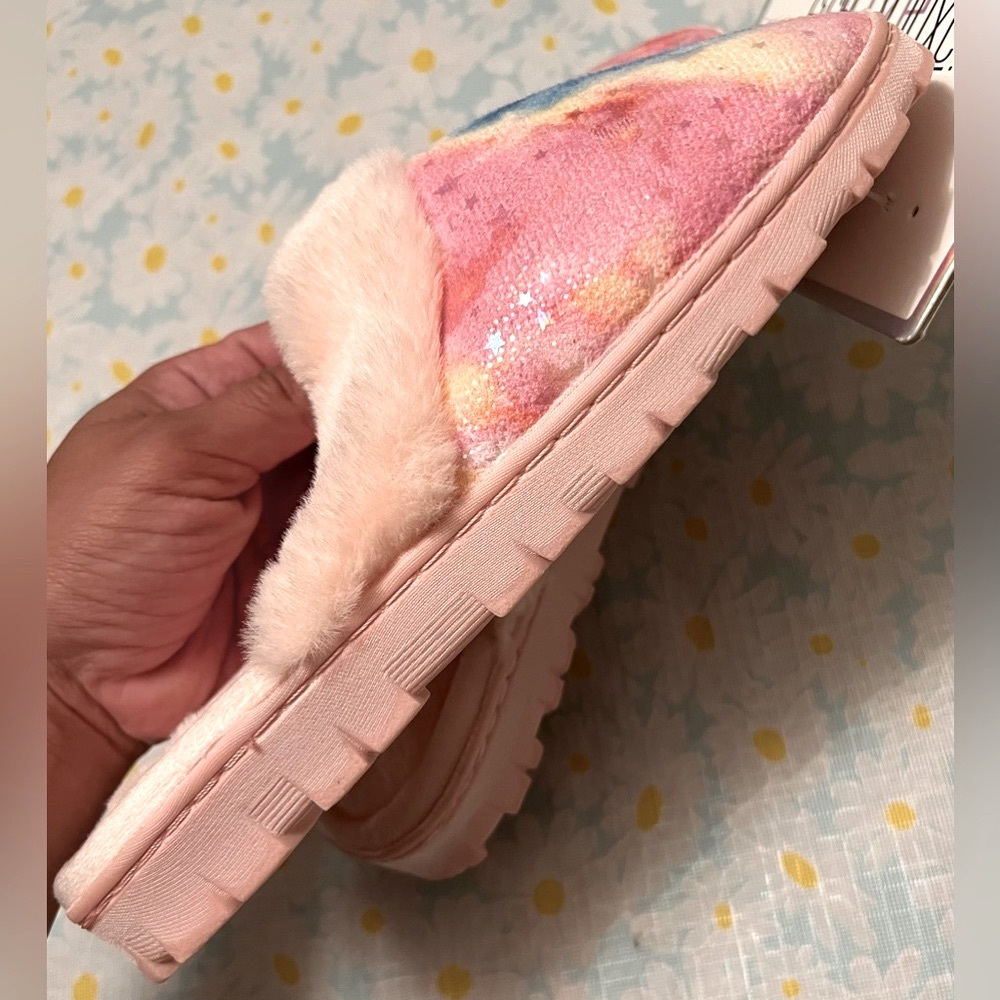 Luxe Memory Foam Slippers, Size:8 - Picture 5 of 6